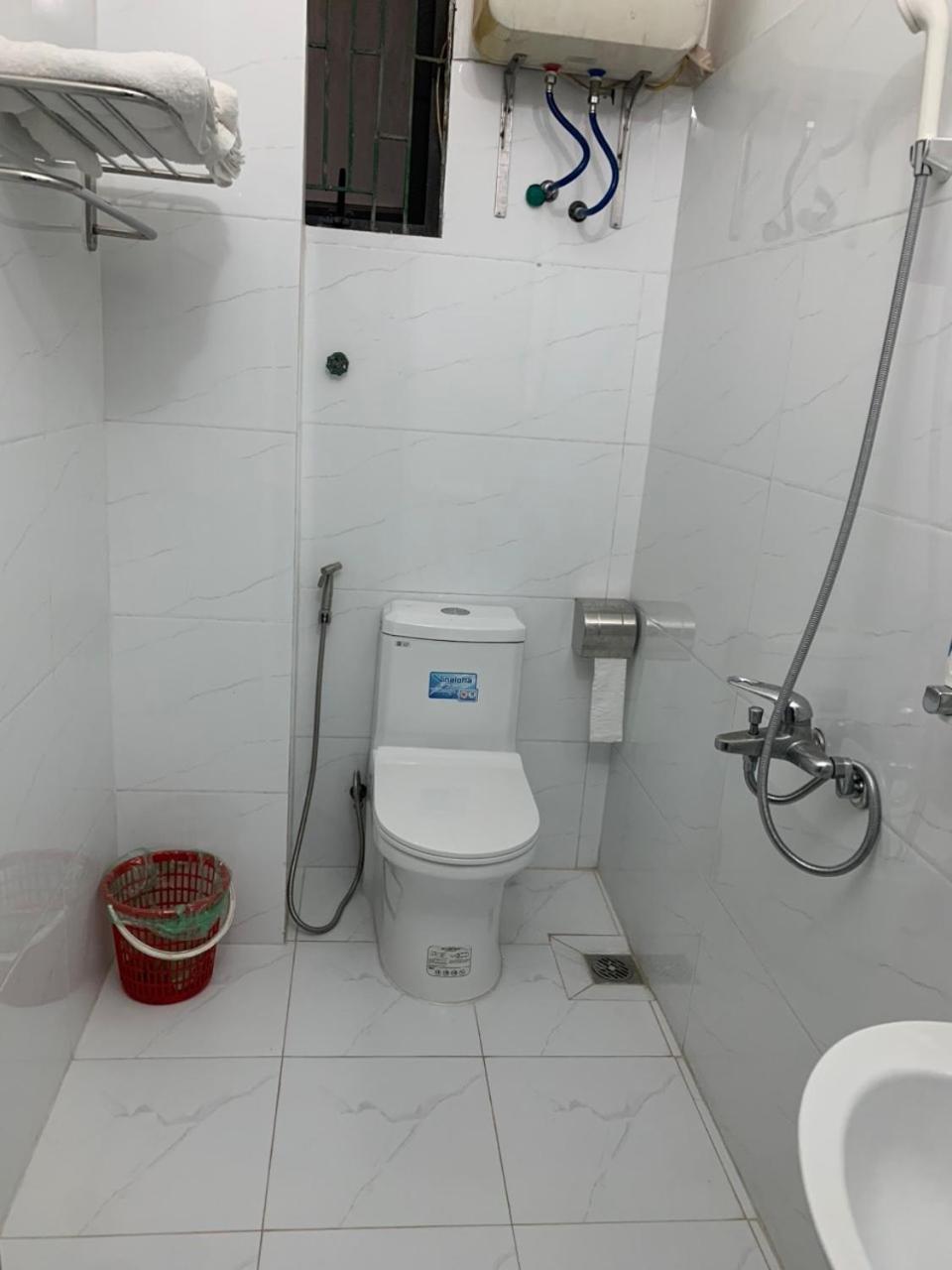 Quynh Yen Hotel Ha Long Exterior foto